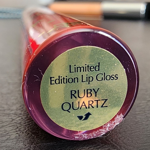 NEW Estee lauder limited edition lip gloss color ruby quartz - Picture 3 of 4
